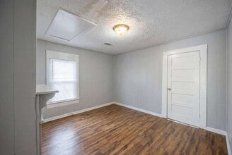 110 W Mitchell St in Milledgeville, GA - Building Photo - Building Photo