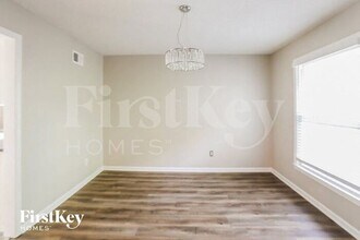 506 Brookside Ave in Liberty, MO - Building Photo - Building Photo
