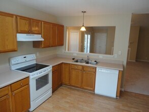 905 Finchurch Cir in Wake Forest, NC - Building Photo - Building Photo