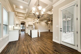 1400 Carnoustie Ct in Granbury, TX - Building Photo - Building Photo