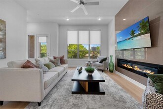 13351 Goodland St in Dallas, TX - Building Photo - Building Photo