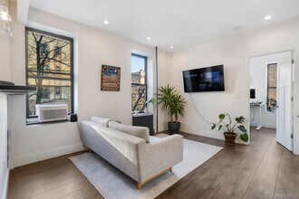 16-84 Woodbine St in Queens, NY - Building Photo - Building Photo