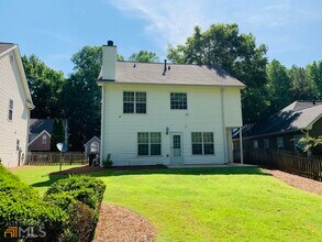 752 Reeves Lake Dr SW in Marietta, GA - Building Photo - Building Photo