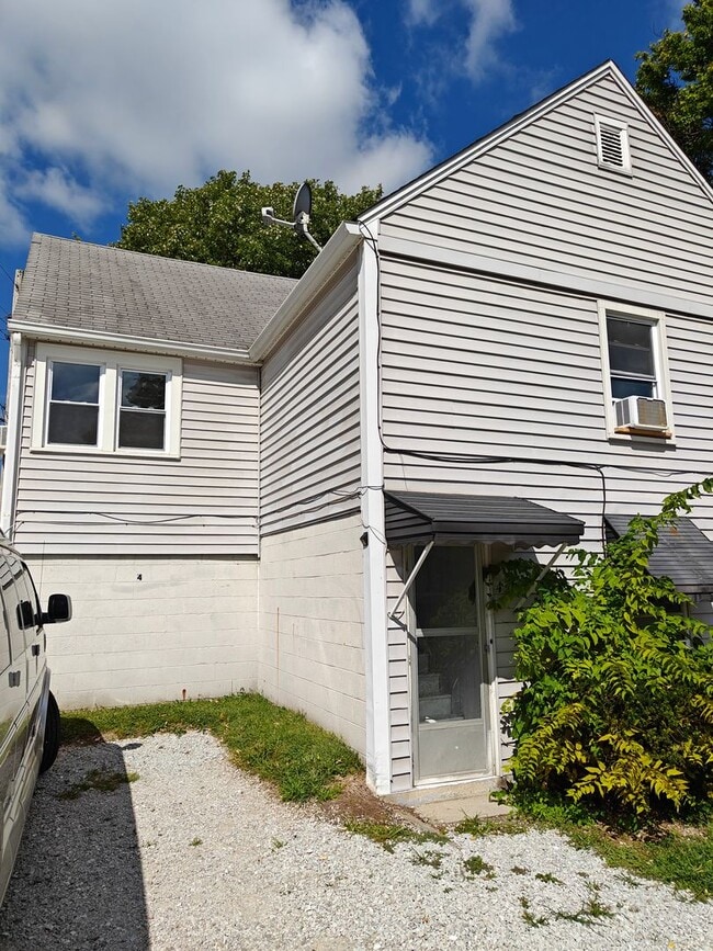 360-4 Walnut in Franklin, IN - Building Photo - Building Photo