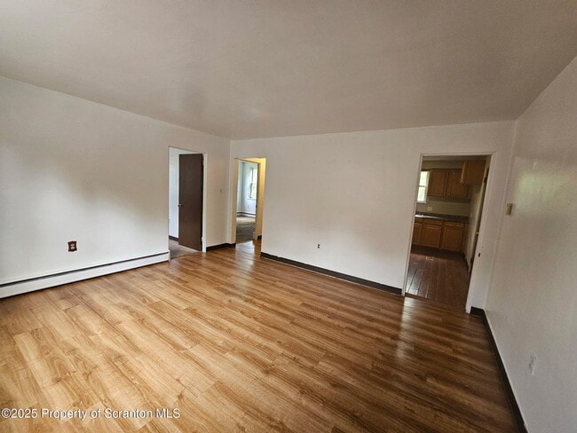 240 Grove St in Clarks Summit, PA - Building Photo - Building Photo