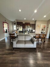 5668 Prairie Grass Dr in Johnston, IA - Building Photo - Building Photo