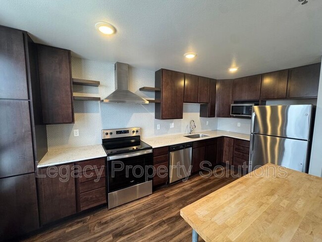 property at 208 E Greenfield Ln