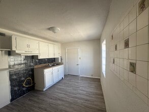 6320 Geiger Ave in El Paso, TX - Building Photo - Building Photo