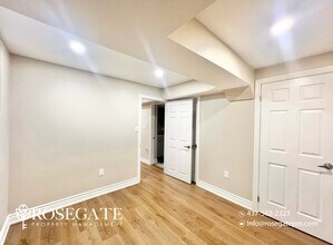 1904 Sedgefield Row in London, ON - Building Photo - Building Photo