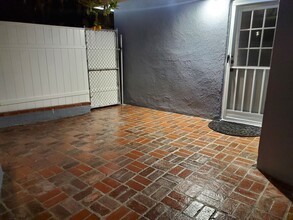 12426 Verdi St, Unit Studio in Los Angeles, CA - Building Photo - Building Photo