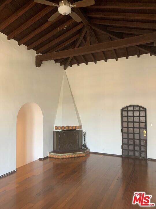 1855 N Kingsley Dr in Los Angeles, CA - Building Photo
