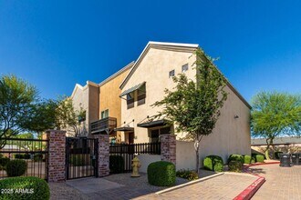1406 W Main St in Mesa, AZ - Building Photo - Building Photo