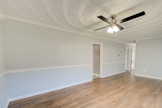 200 Cynthia Dr in Hampton, VA - Building Photo - Building Photo