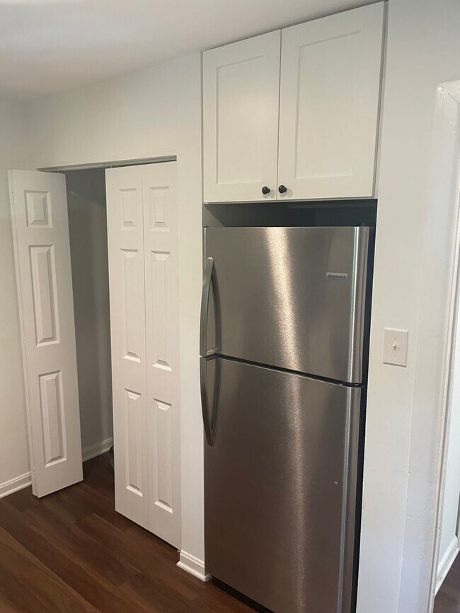 property at 2911 3rd Ave