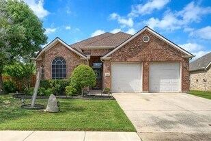 2860 Prado in Grand Prairie, TX - Building Photo