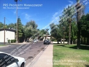 423 S Mitchell Dr in Tempe, AZ - Building Photo - Building Photo