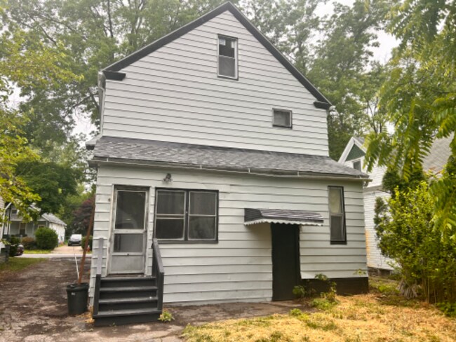 6603 Gertrude Ave in Cleveland, OH - Building Photo - Building Photo