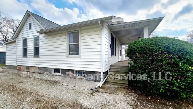 1104 S 11th St in Springfield, IL - Building Photo - Building Photo