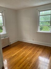 37 Teresa Ave in Yonkers, NY - Building Photo - Building Photo