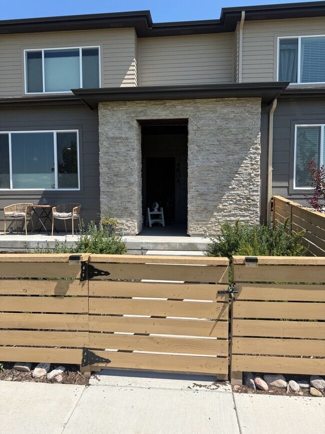 property at 4804 Denys Dr.