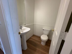 20603 Wild Rose Ln in Bend, OR - Building Photo - Building Photo