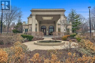 10 Bloorview Pl in Toronto, ON - Building Photo - Building Photo