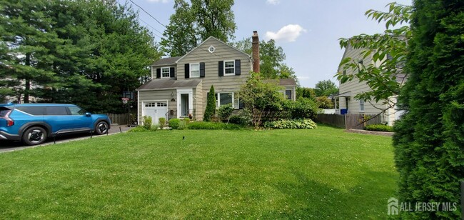 315 Clifton St in Westfield, NJ - Building Photo - Building Photo