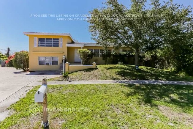 property at 1707 Katherine Ct