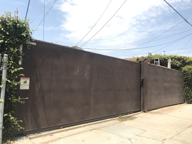 Triplex Block From Abbott Kinney  in Venice in Venice, CA - Building Photo - Other