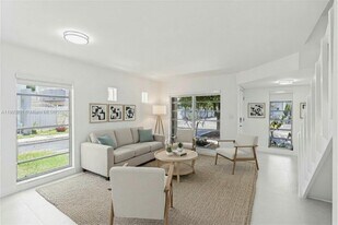 3597 SW 17th St in Miami, FL - Building Photo