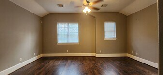 4619 Trembling Forest Ln in Houston, TX - Building Photo