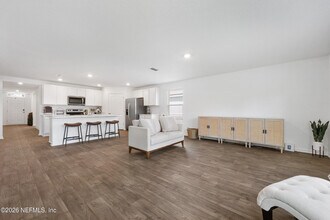 2223 Setting Sun Wy in Green Cove Springs, FL - Building Photo - Building Photo