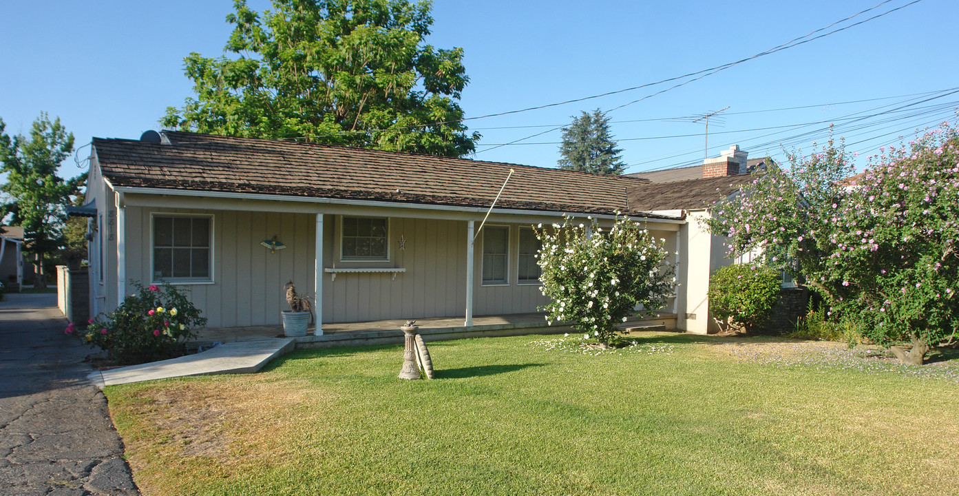 5 Buildings in San Gabriel, CA - Building Photo