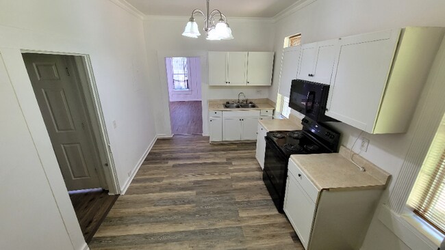 345 Oxford Rd in Oxford, GA - Building Photo - Building Photo