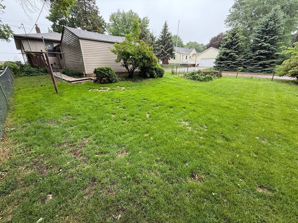 1312 S Jefferson Ave in Sioux Falls, SD - Building Photo