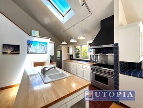 319 Loyola Dr in Aptos, CA - Building Photo - Building Photo