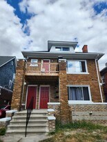 8920 Quincy St in Detroit, MI - Building Photo