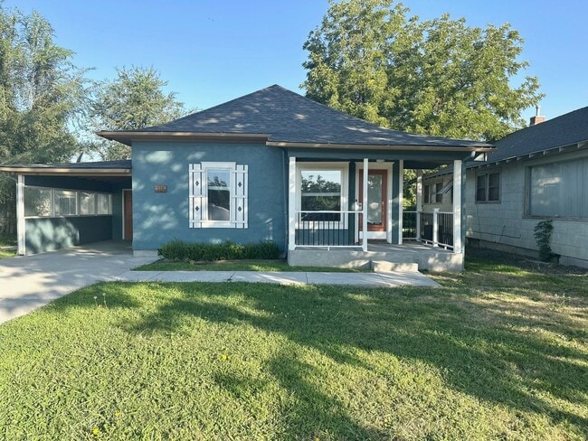 215-217 24th Ave S in Nampa, ID - Building Photo - Building Photo