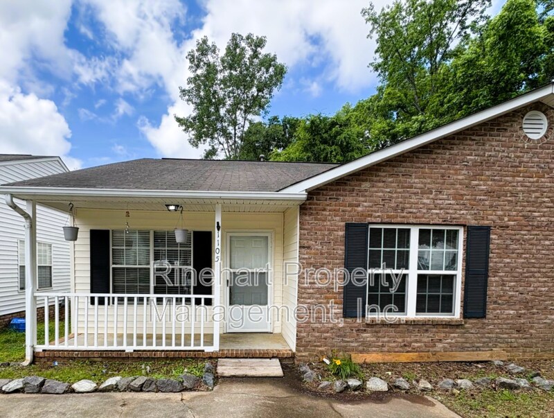 1105 Cherry Meadow Ln in Rock Hill, SC - Foto de edificio