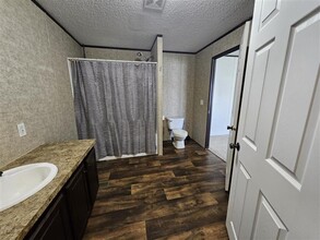 268 Bay Port Cir in Springport, MI - Building Photo - Building Photo