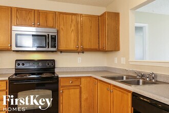 15466 Dusty Trail in Noblesville, IN - Building Photo - Building Photo