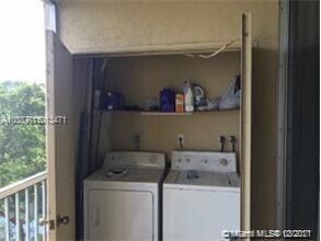 3161 NW 47th Terrace-Unit -402 in Lauderdale Lakes, FL - Building Photo - Building Photo