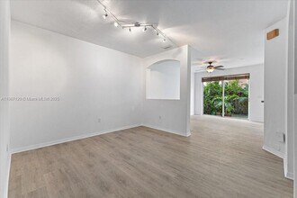 12482 SW 122nd St in Miami, FL - Building Photo - Building Photo