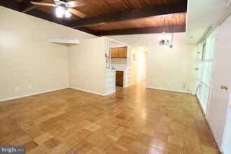 4325 Americana Dr in Annandale, VA - Building Photo - Building Photo