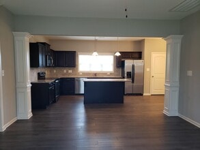 2729 Mosquera Dr in Fayetteville, NC - Building Photo - Building Photo
