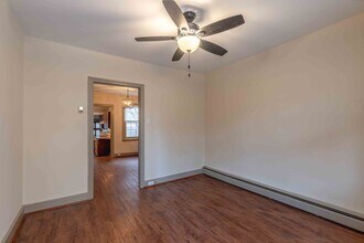 12 N New St in West Chester, PA - Building Photo - Building Photo