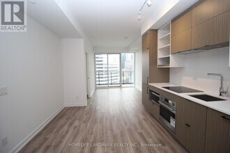 20 Edward St in Toronto, ON - Building Photo - Building Photo