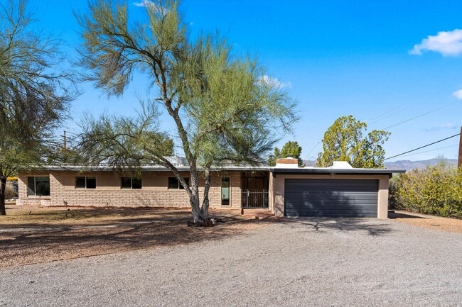 property at 7089 E Katchina Ct