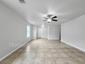 6610 Hawthorne Falls Ln in Houston, TX - Building Photo - Building Photo