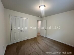 505 Kelly Rd in Greensboro, NC - Building Photo - Building Photo